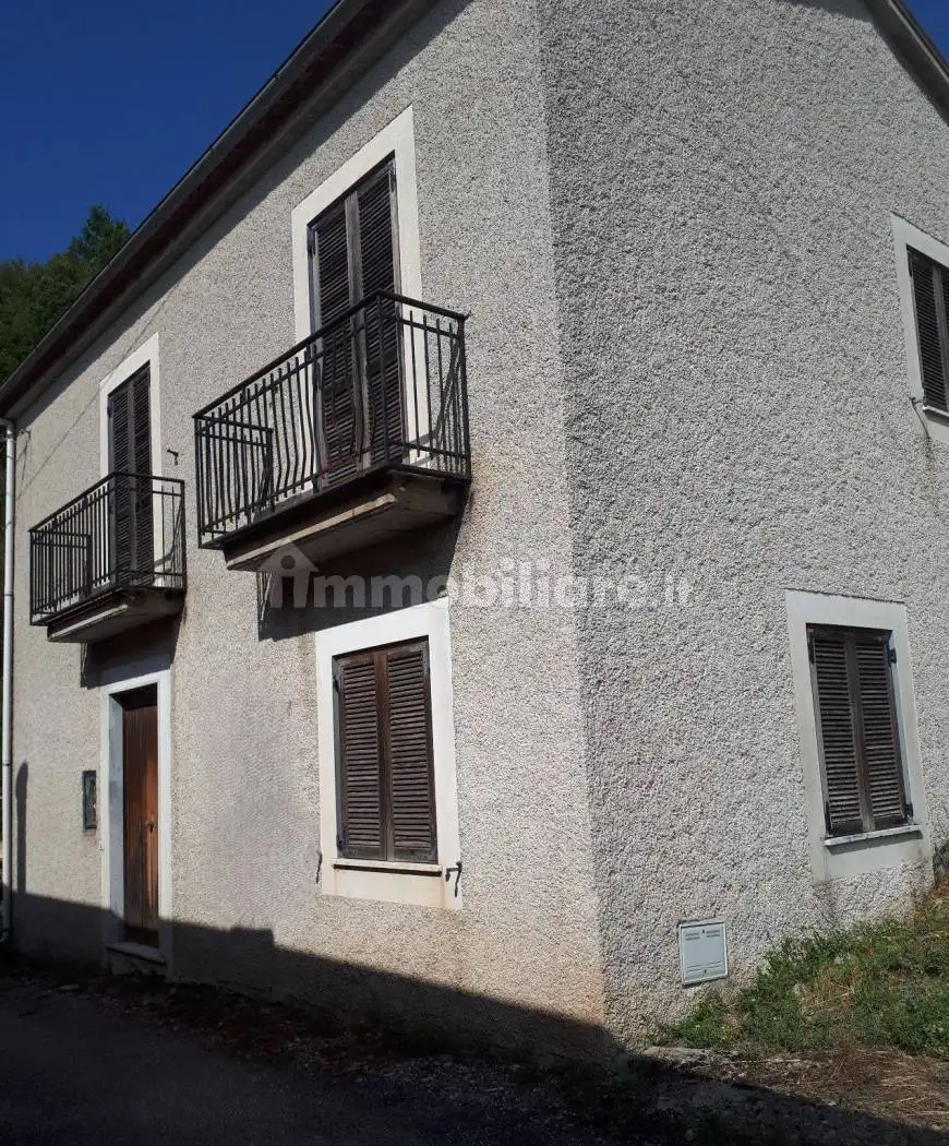 Casa indipendente in vendita a Marsico Nuovo