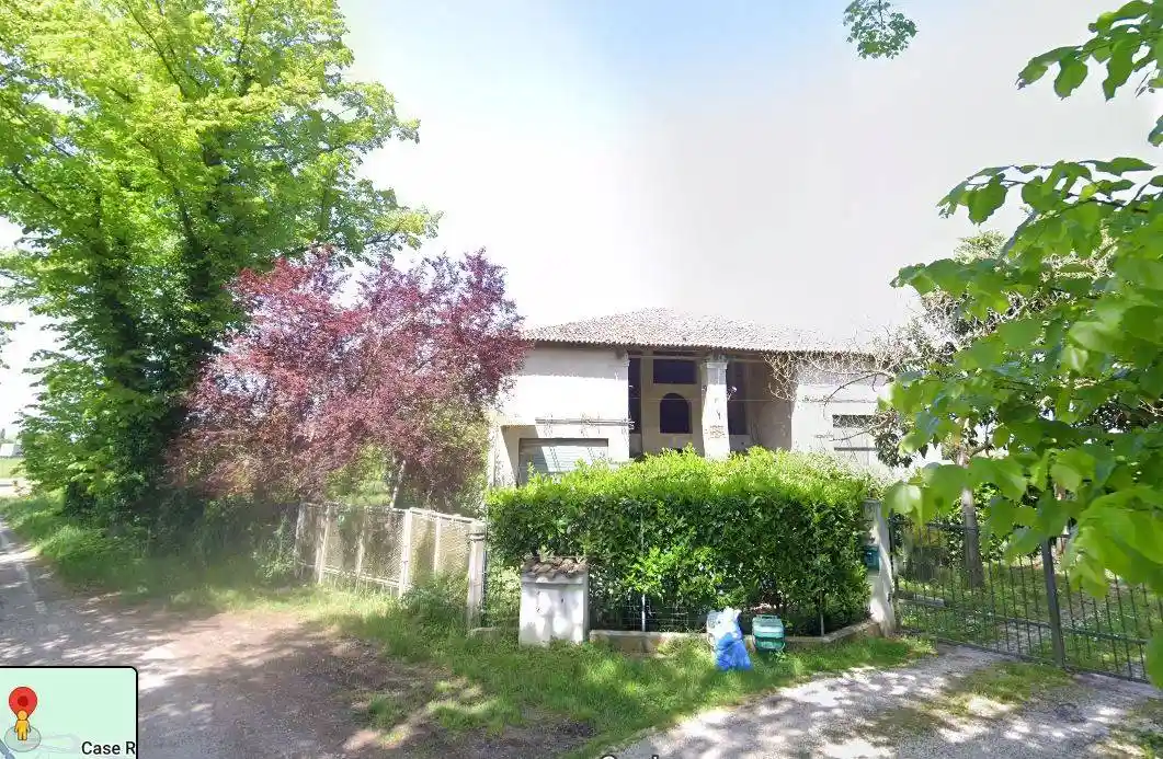 Rustico - Casale in vendita a Ferrara