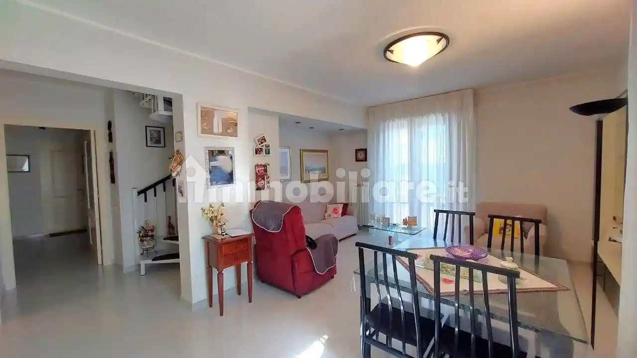 Attico - Mansarda in vendita a Falconara Marittima