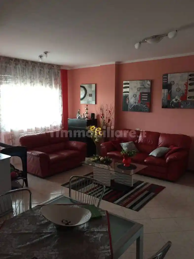 Appartamento in vendita a Sannazzaro de' Burgondi