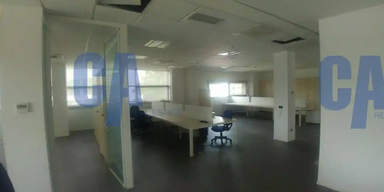 Palazzo - Edificio in vendita a Segrate