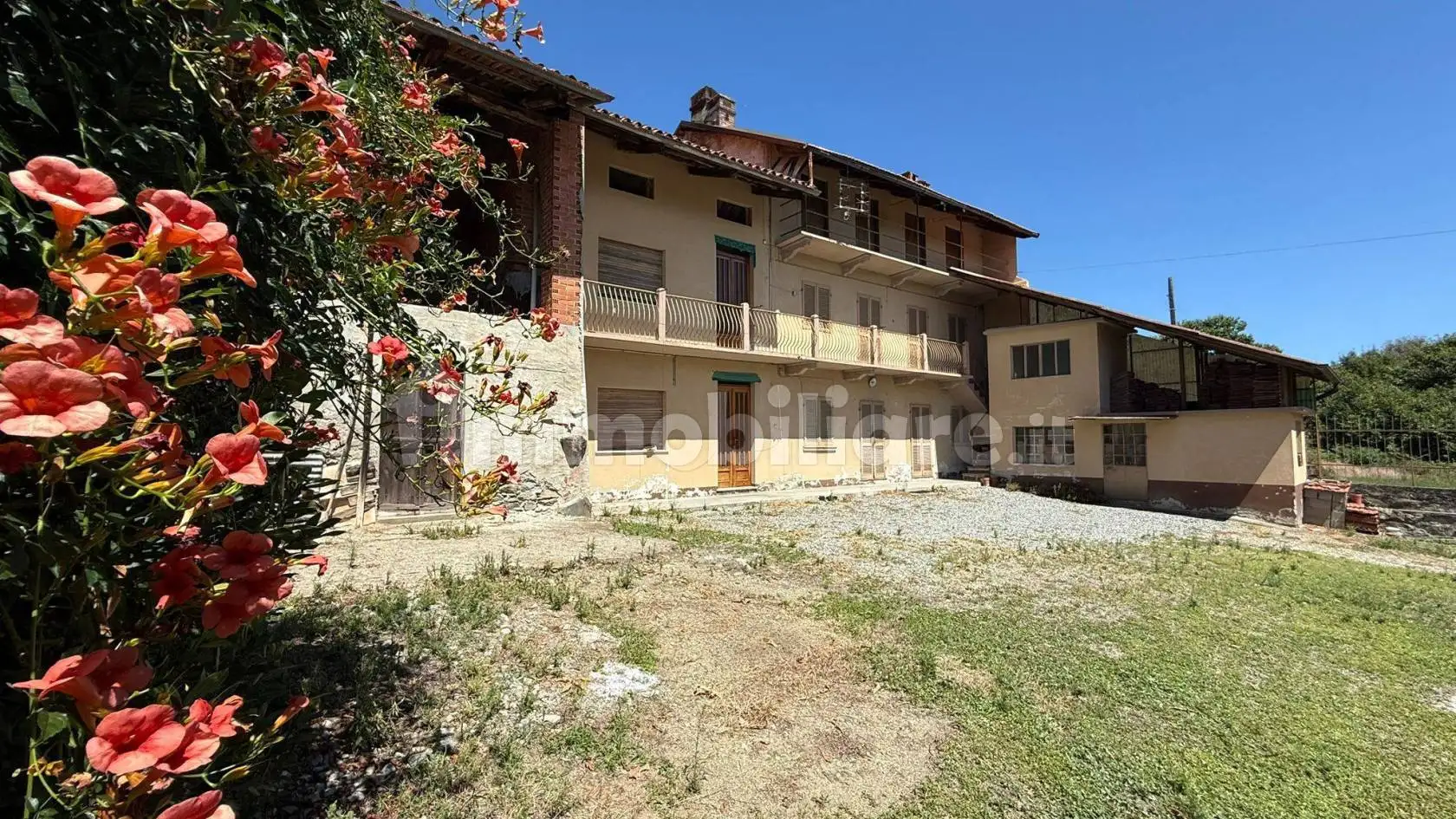 Rustico - Casale in vendita a Zimone