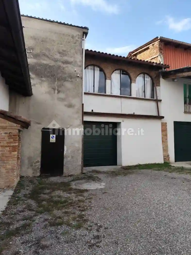 Villa unifamiliare via Colombarone 89, Colombarone, Canneto Pavese - foto 4