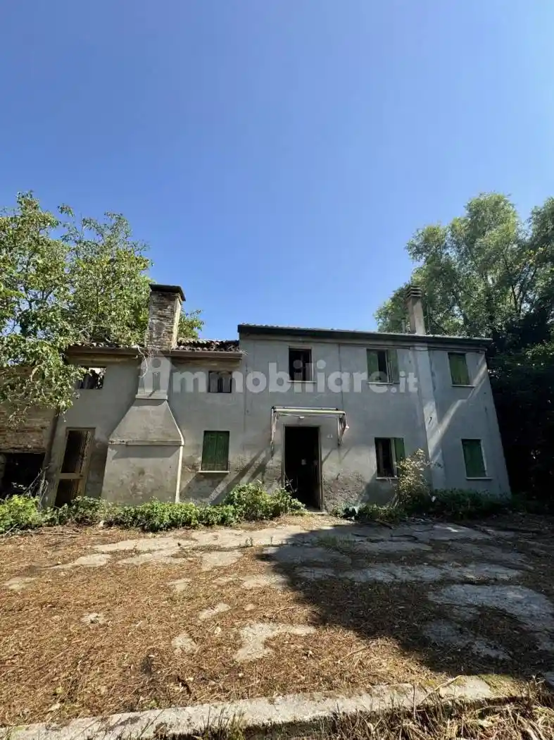 Rustico - Casale in vendita a Sant'Urbano