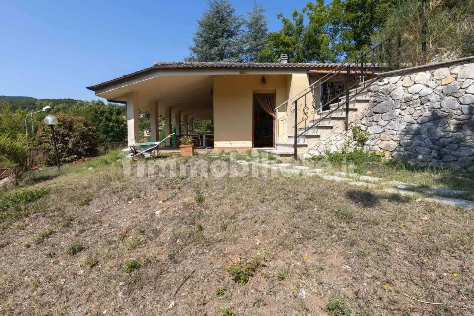 Villa in vendita a Ascrea