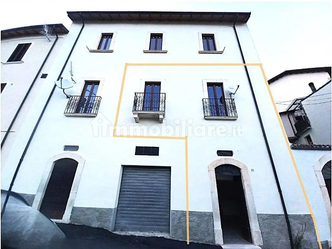 Casa indipendente in vendita a Fontecchio