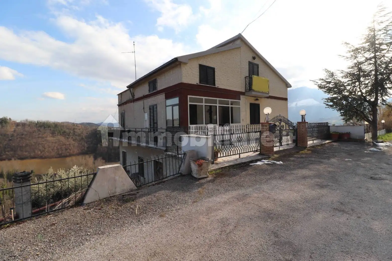 Appartamento in vendita a Civitella del Tronto