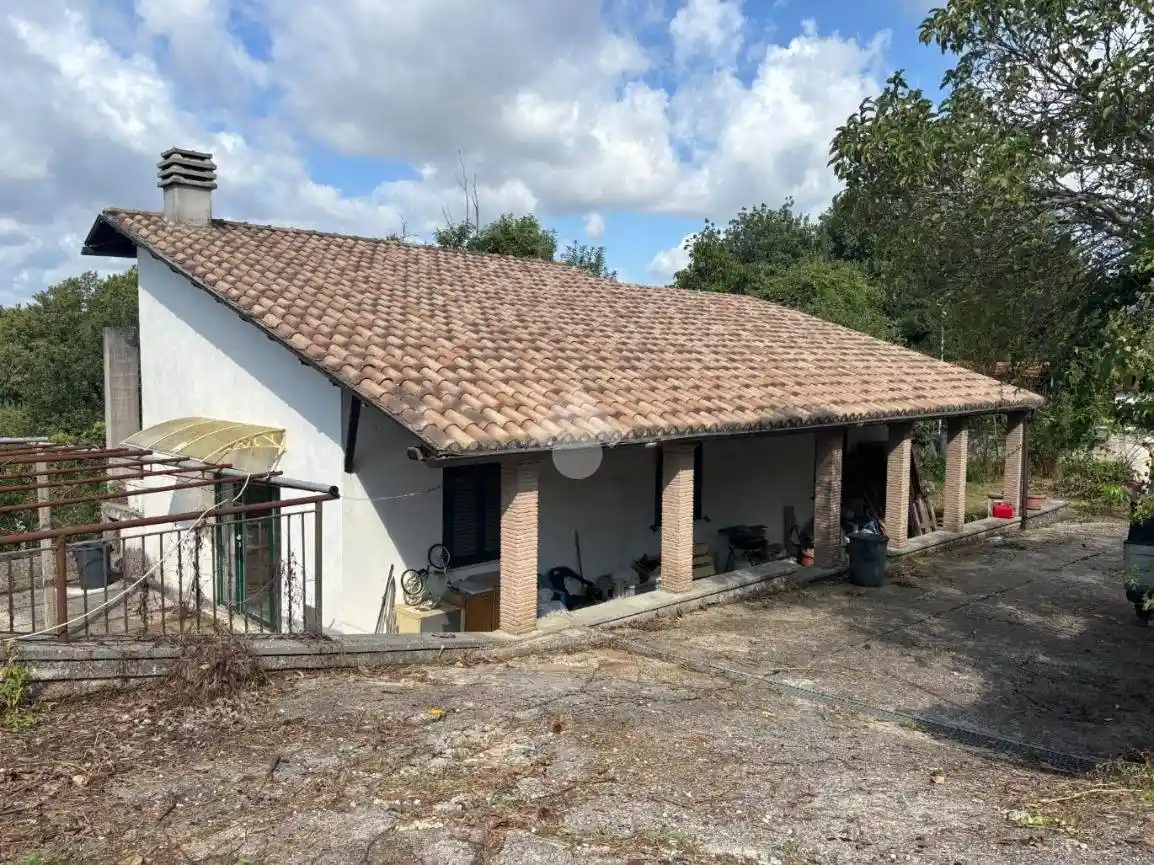 Casa indipendente in vendita a Cave