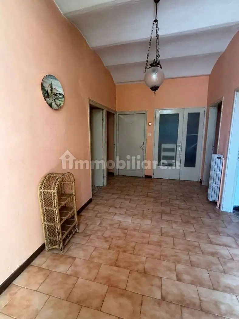 Trilocale via Giuseppe Garibaldi 3, Centro, Borgo Pace - foto 4