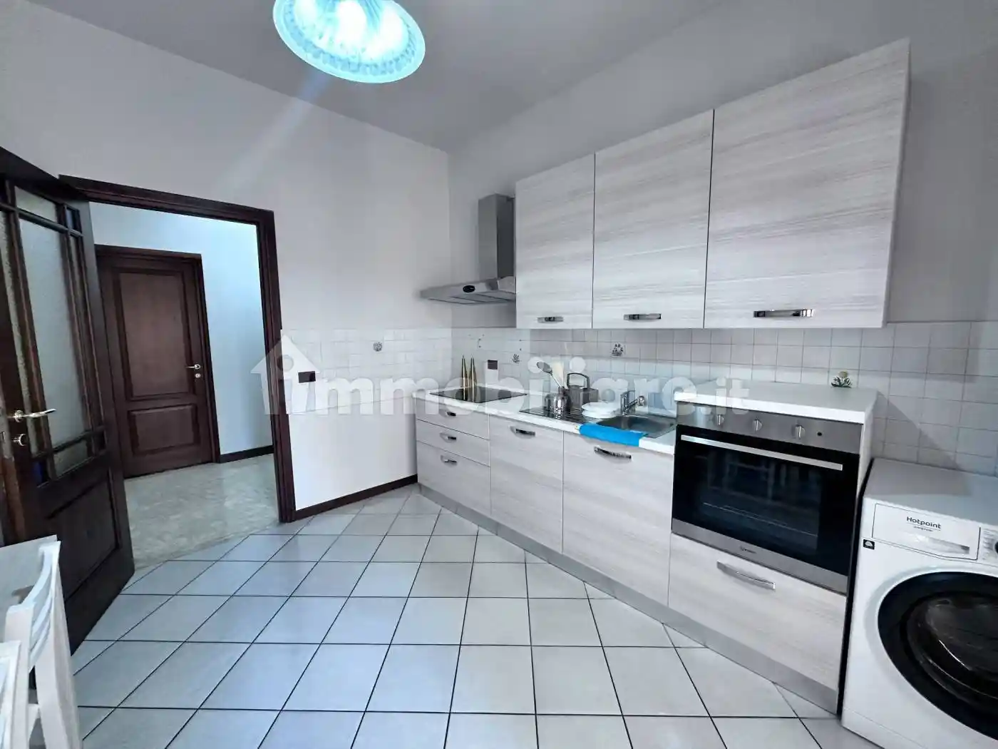 Monolocale via San Pio V 10, Borgo Piave, Corso Europa, Zona Ferrero, Alba - foto 5