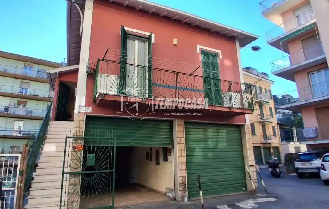Casa indipendente in vendita a Sanremo