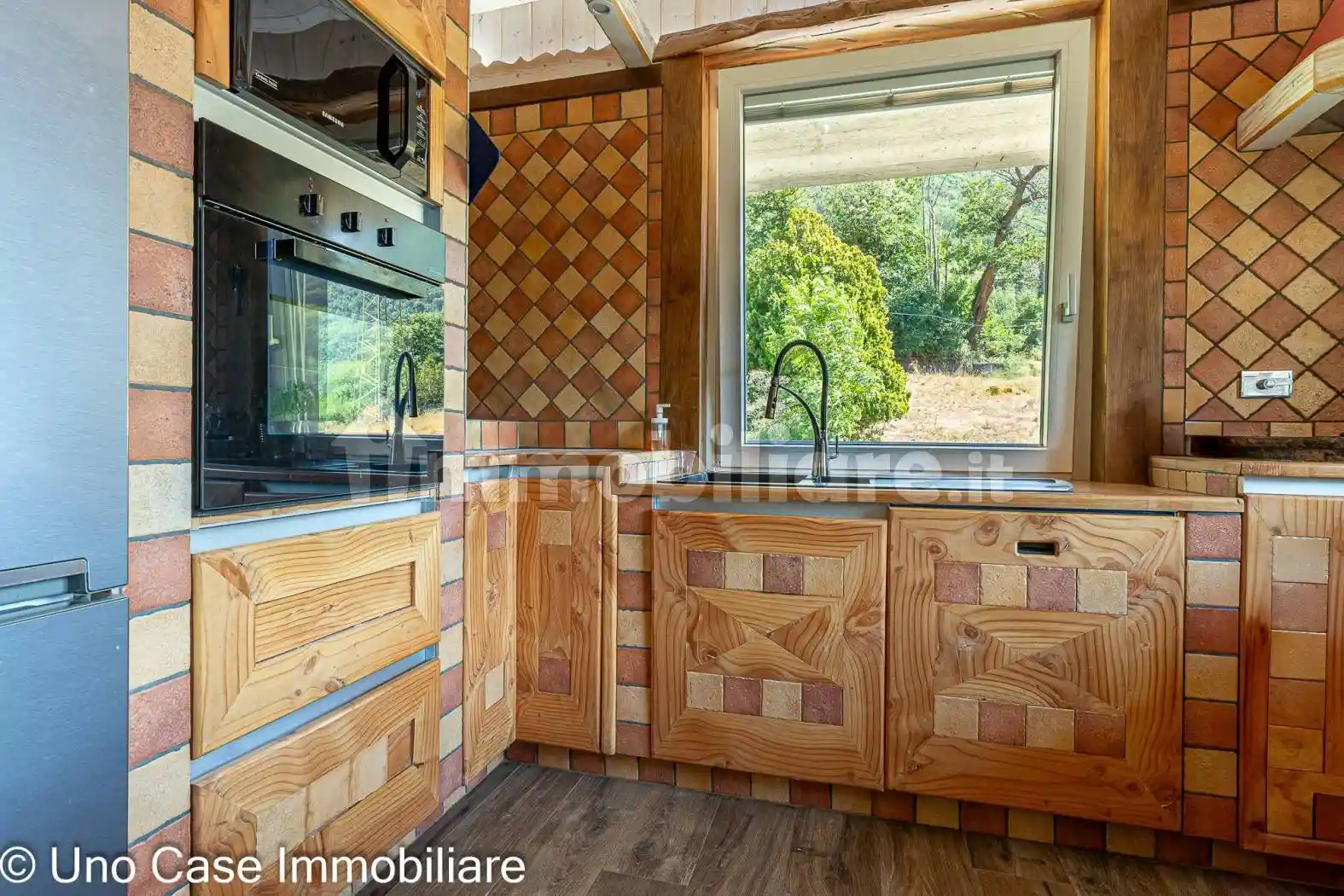 Villa unifamiliare Località Rovarey, Castello, Omeins, Verrès - foto 4