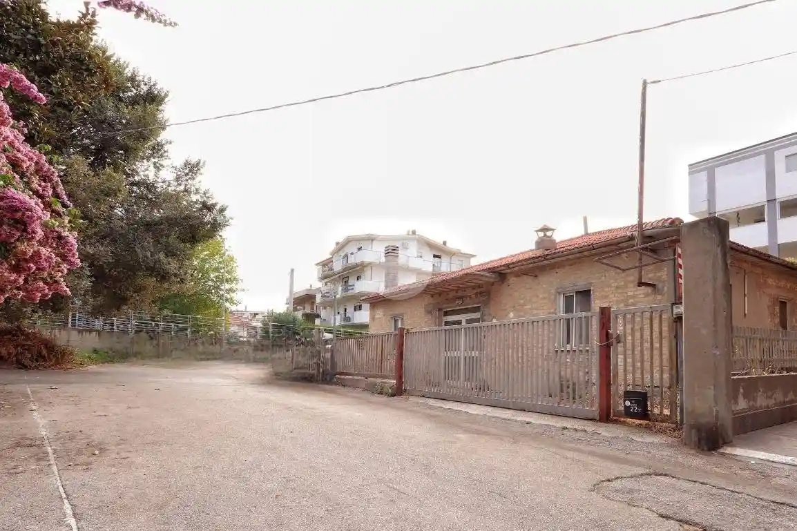 Terratetto unifamiliare via Salvo D'Acquisto 22, Centro, Montesilvano - foto 2