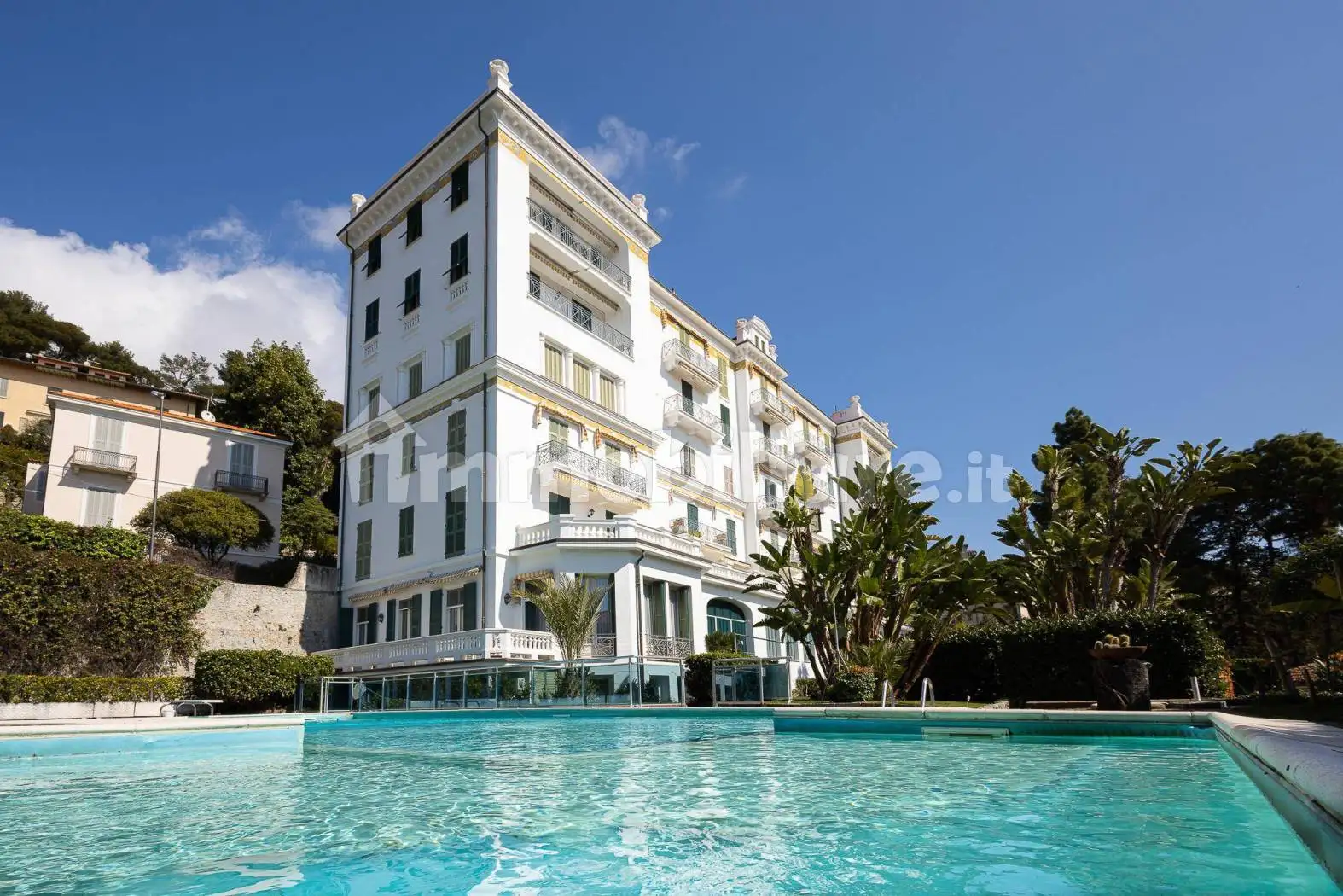 Appartamento in vendita a Bordighera