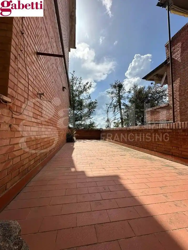 Appartamento in vendita a Monteriggioni