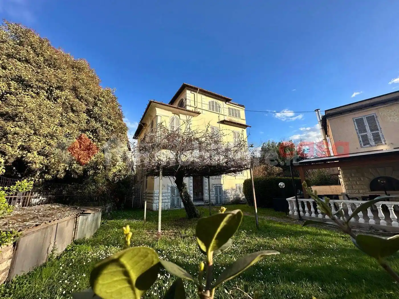 Palazzo - Edificio in vendita a Fiuggi