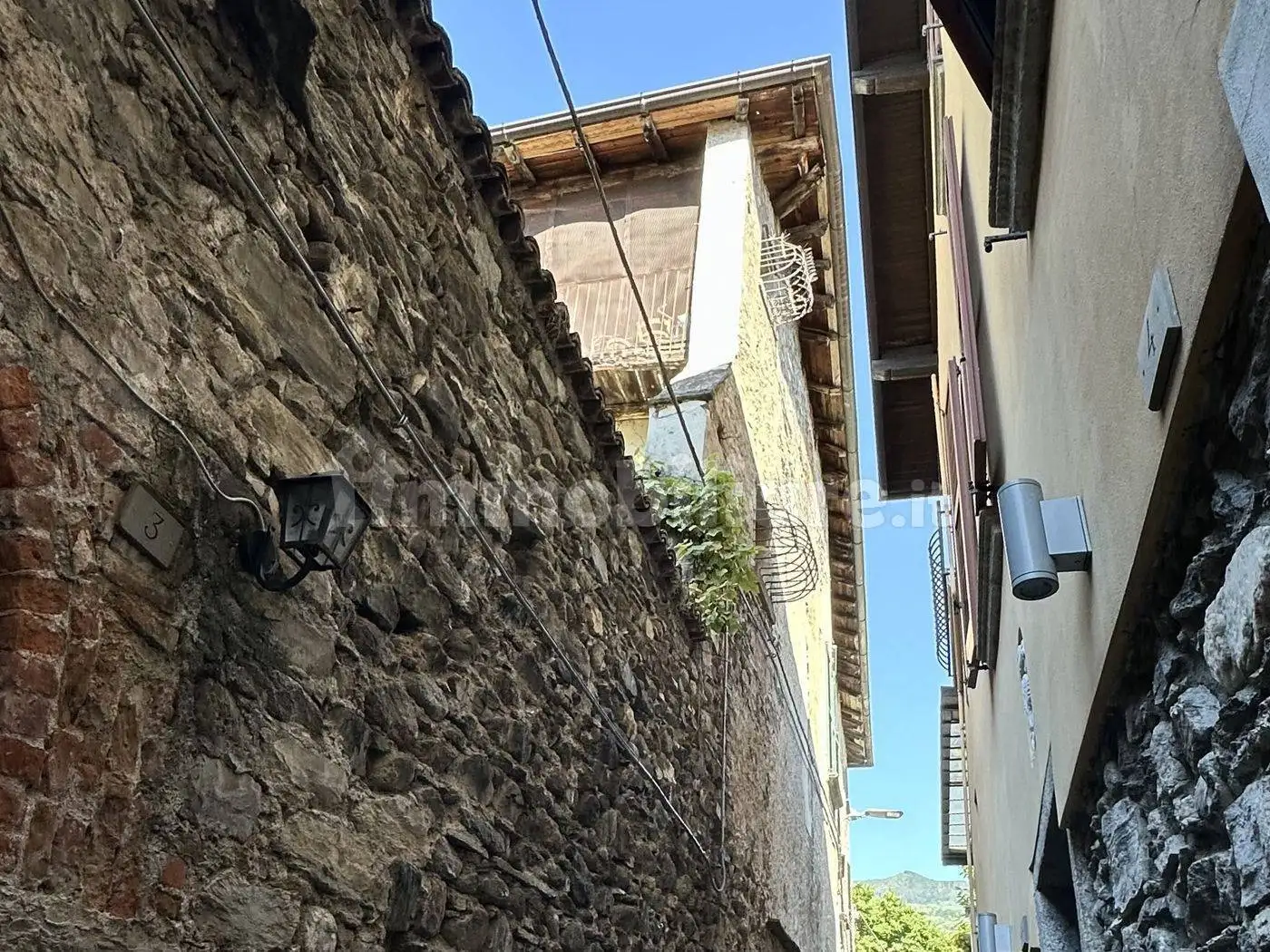 Quadrilocale via Giovan Battista Scalini, Dongo - foto 2