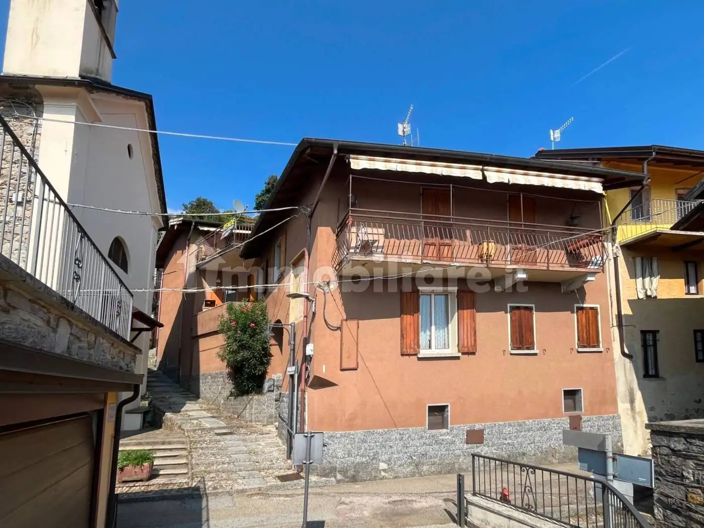 Casa indipendente in vendita a Bee