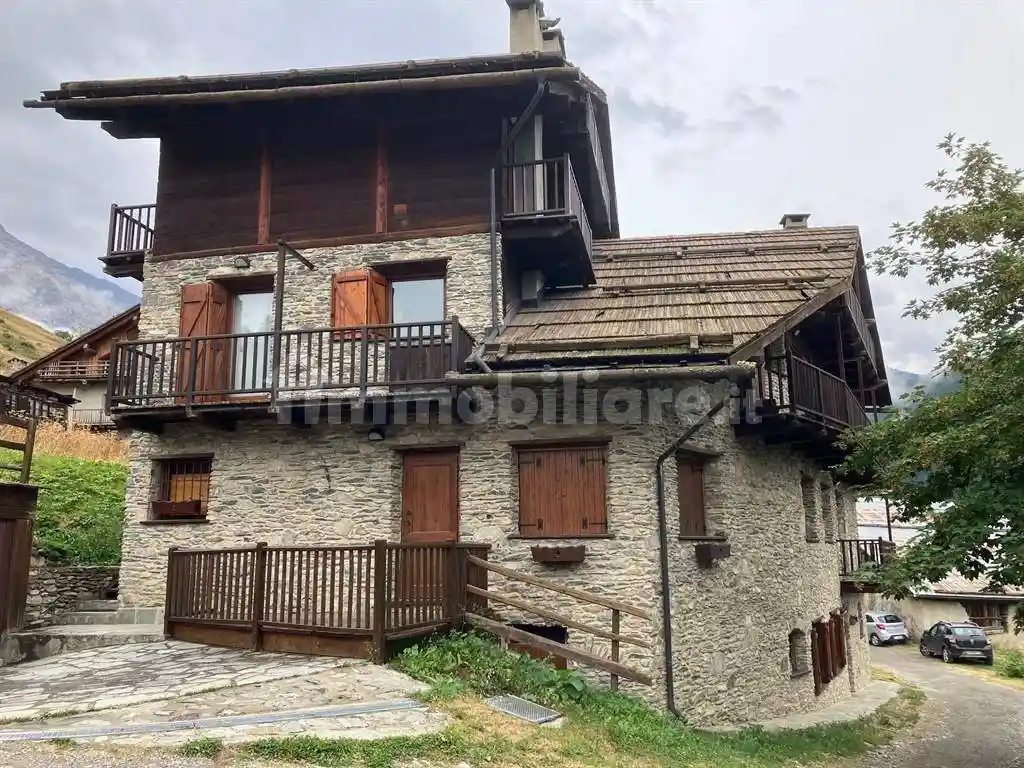 Appartamento in vendita a Cesana Torinese