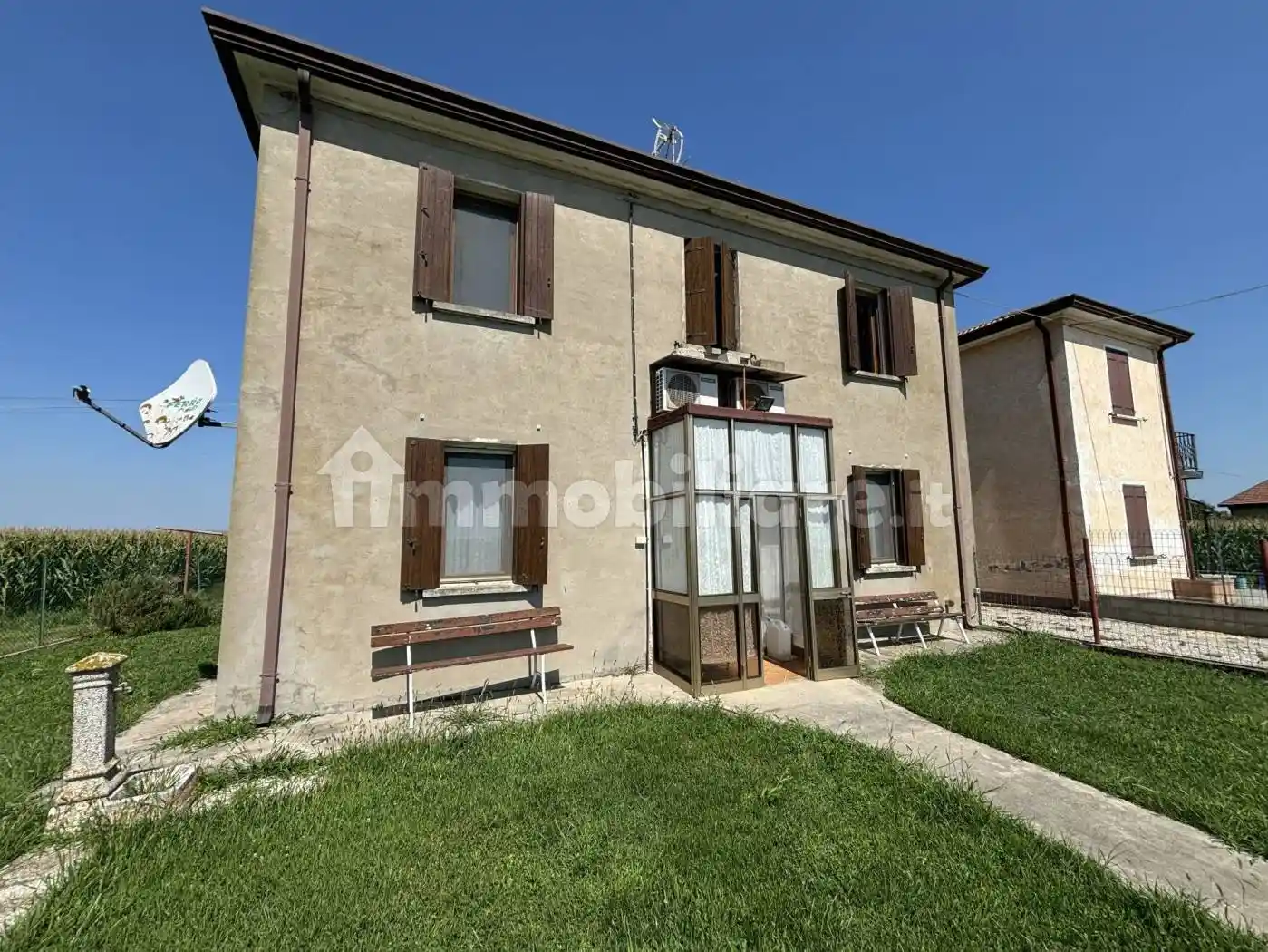 Villa in vendita a Taglio di Po