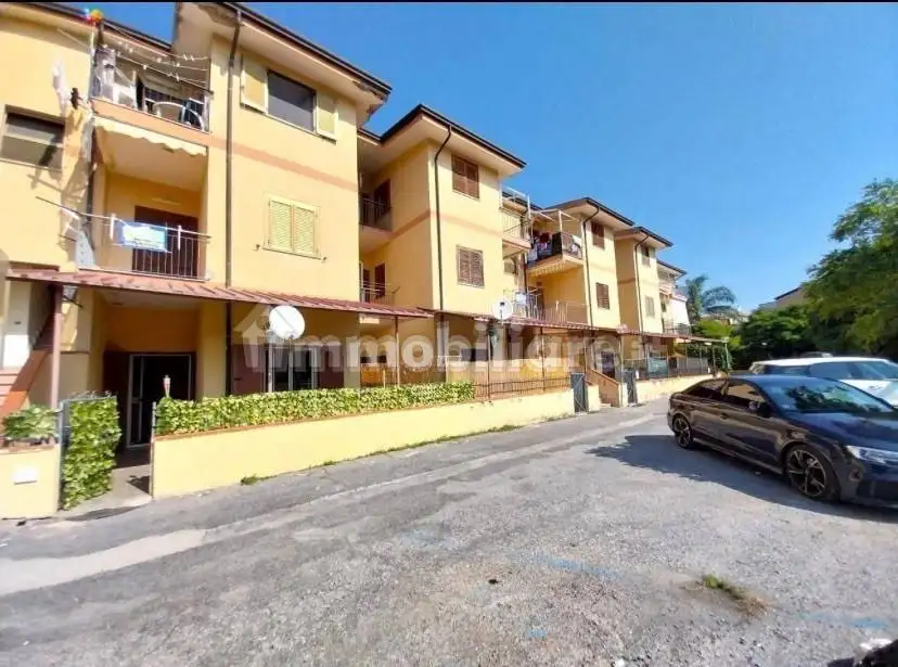 Appartamento in affitto a Santa Maria del Cedro