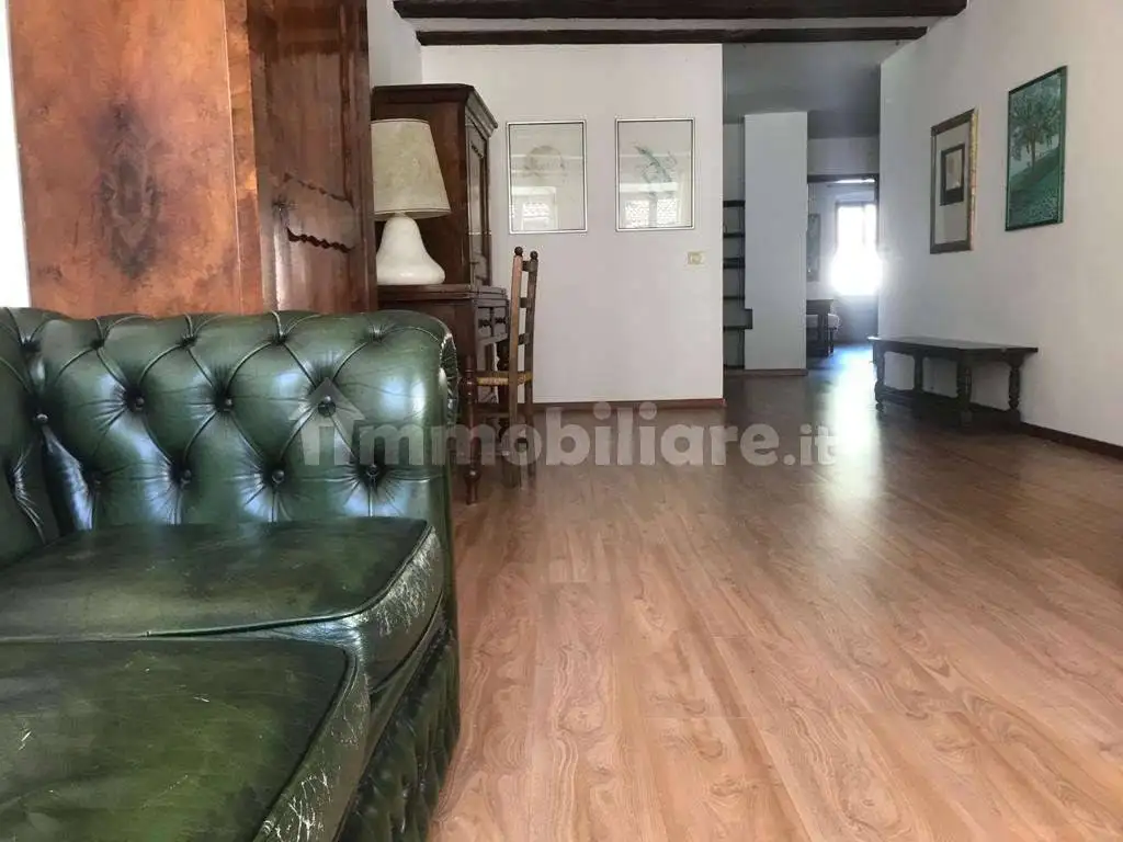 Appartamento in affitto a Trento