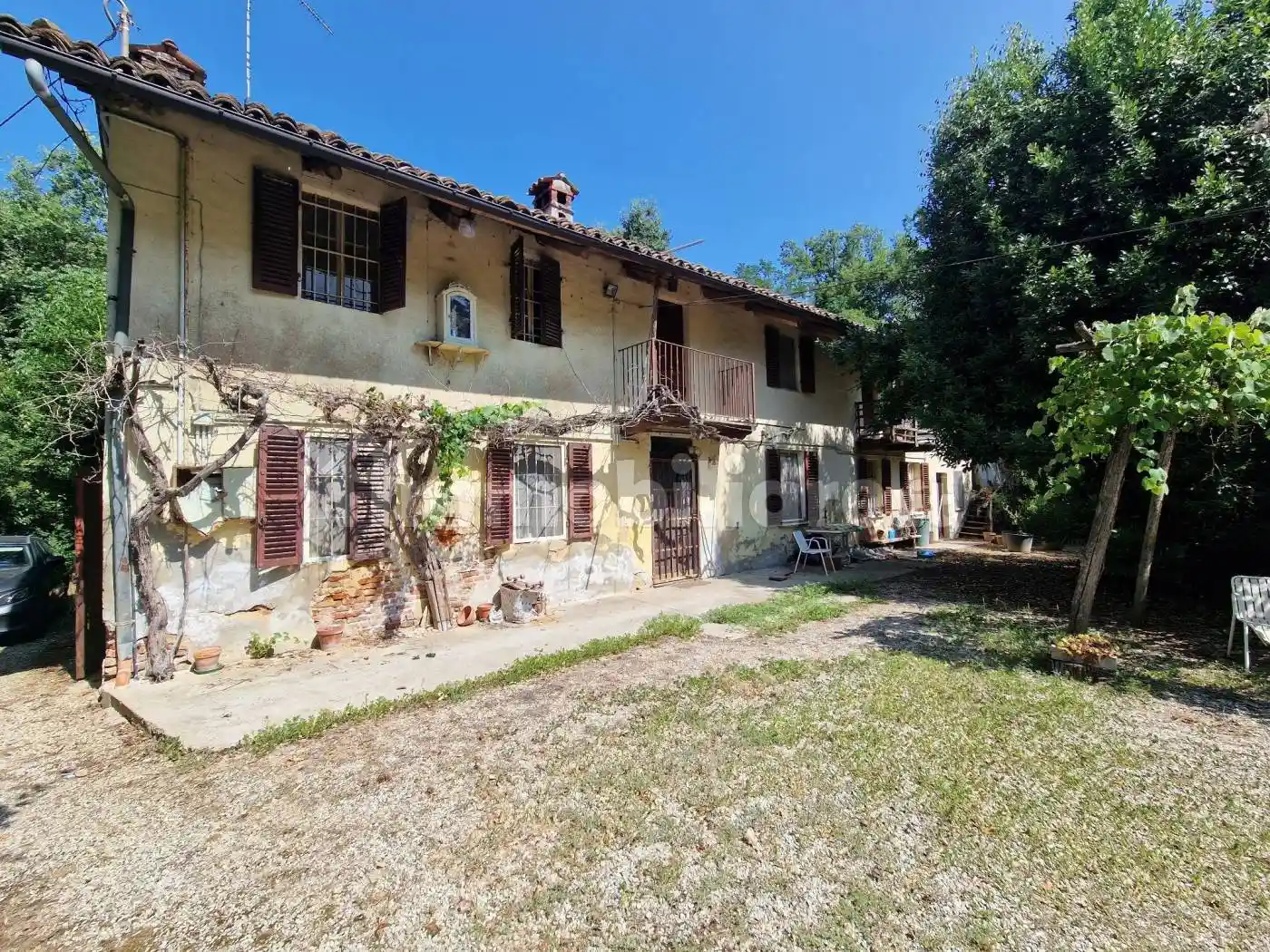 Rustico - Casale in vendita a Bra