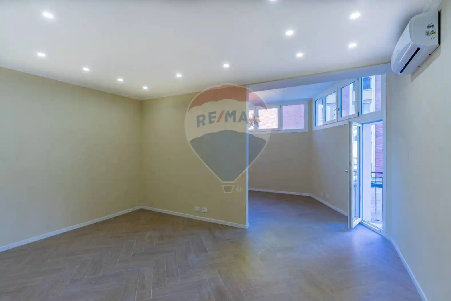 Appartamento in vendita a Novara