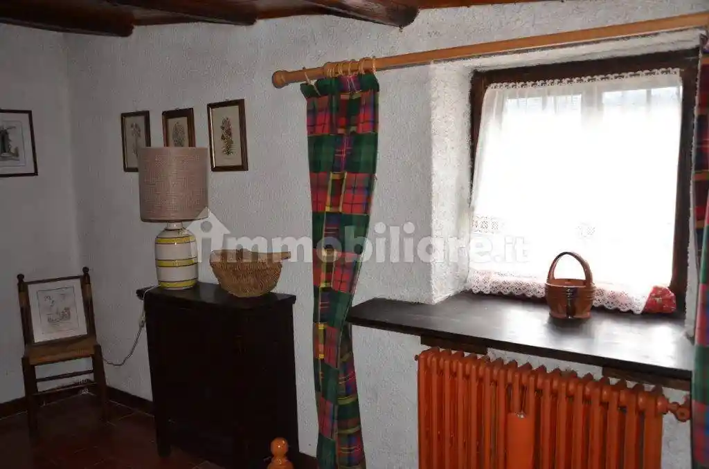 Trilocale via Achille Morrone 4, Centro, Ovindoli - foto 2