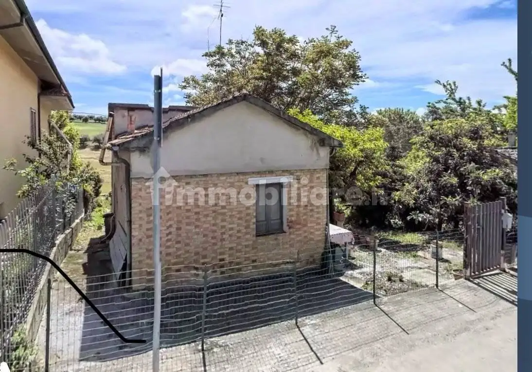 Rustico - Casale in vendita a Notaresco