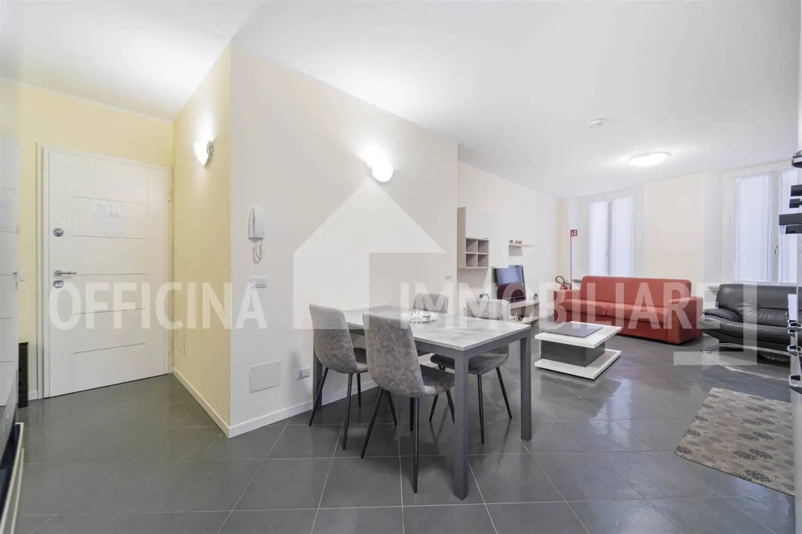 Trilocale via Alessandro Manzoni 7, Centro, Bellano - foto 2