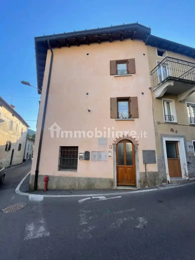 Appartamento in vendita a Alta Valle Intelvi
