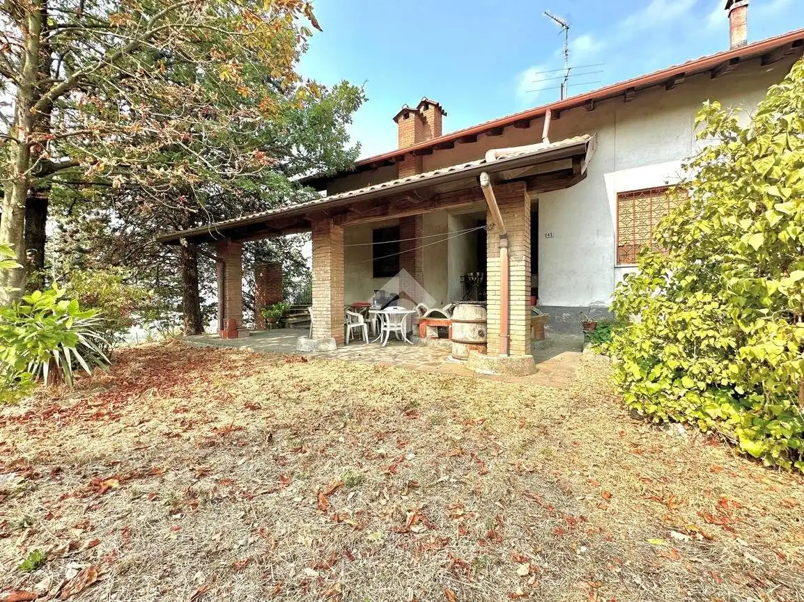 Casa indipendente in vendita a Tortona