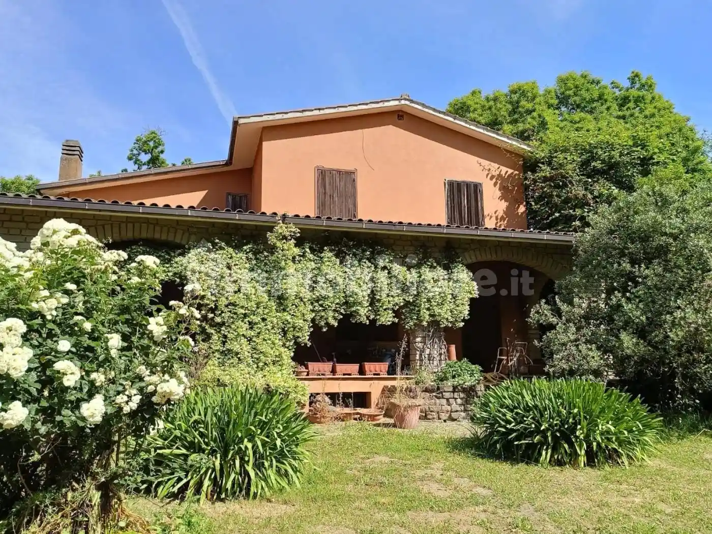 Villa in vendita a Ronciglione