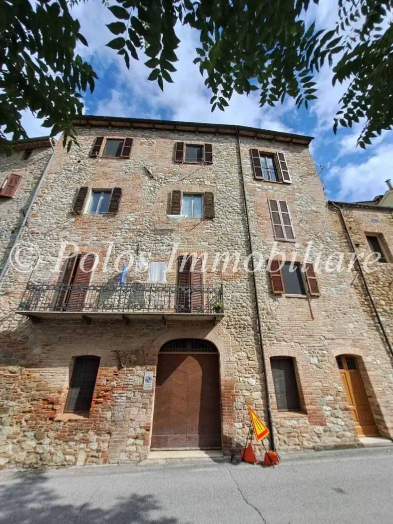 Appartamento in vendita a Montefortino