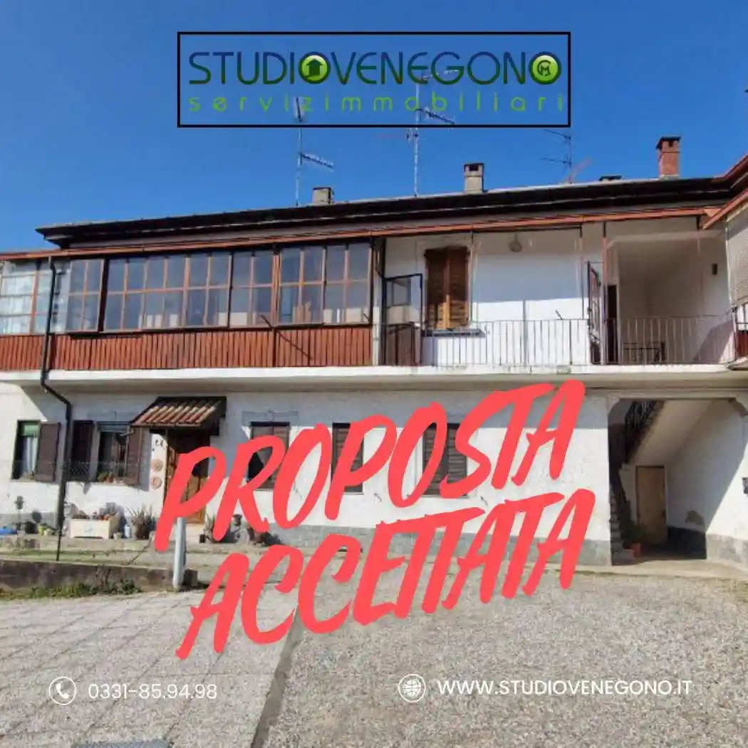 Appartamento in vendita a Venegono Superiore