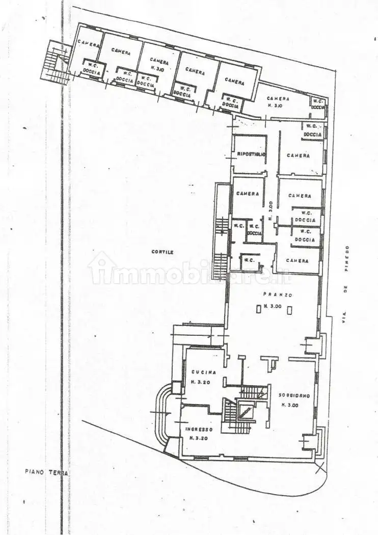 Palazzo - Edificio in vendita a Varese