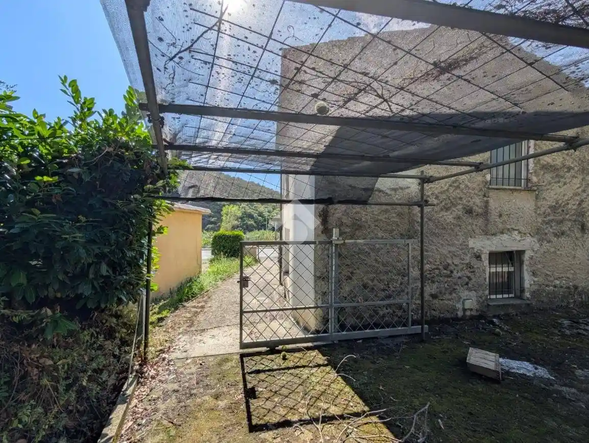 Casa indipendente in vendita a Casarza Ligure