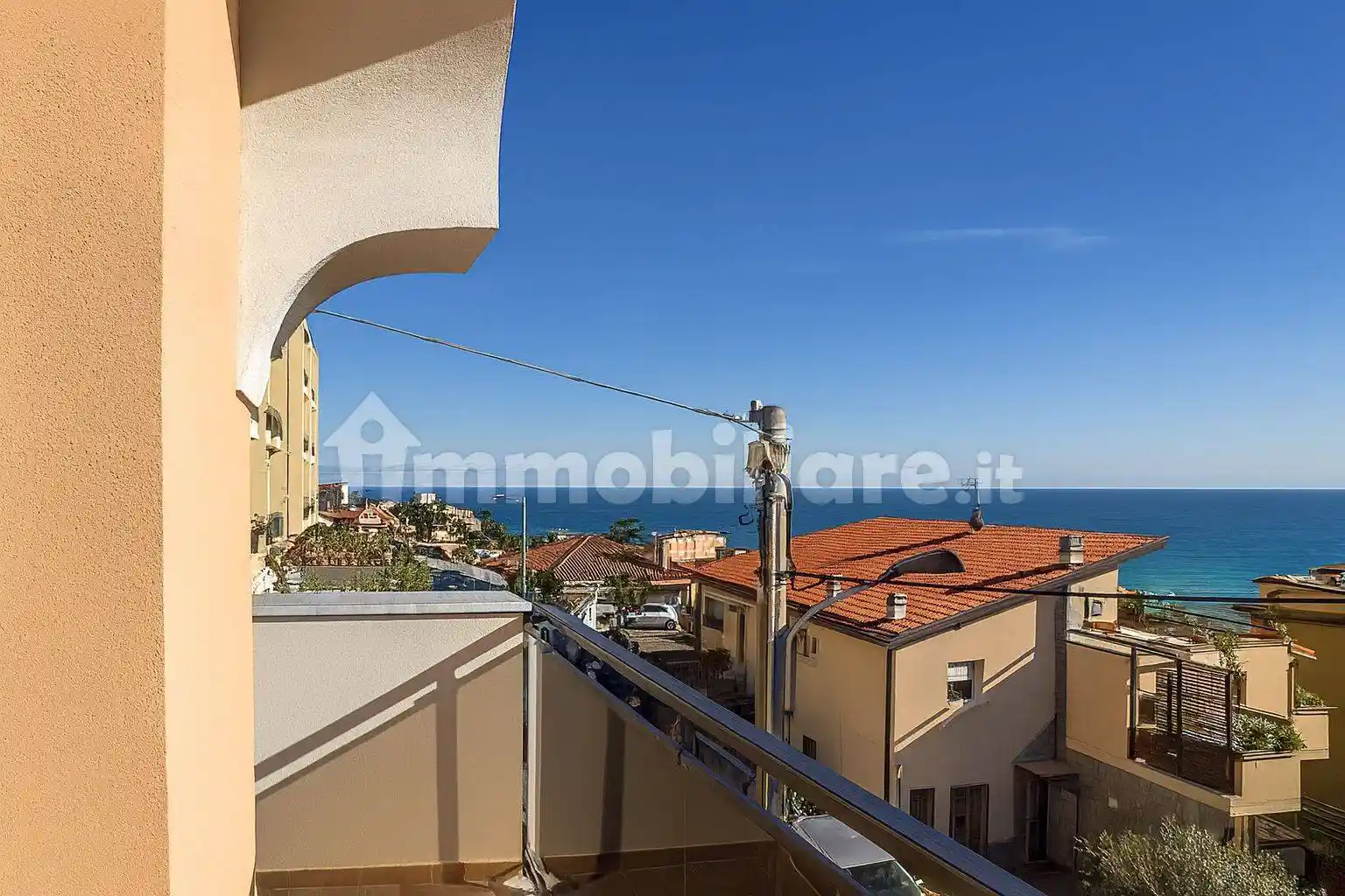 Appartamento in vendita a Finale Ligure