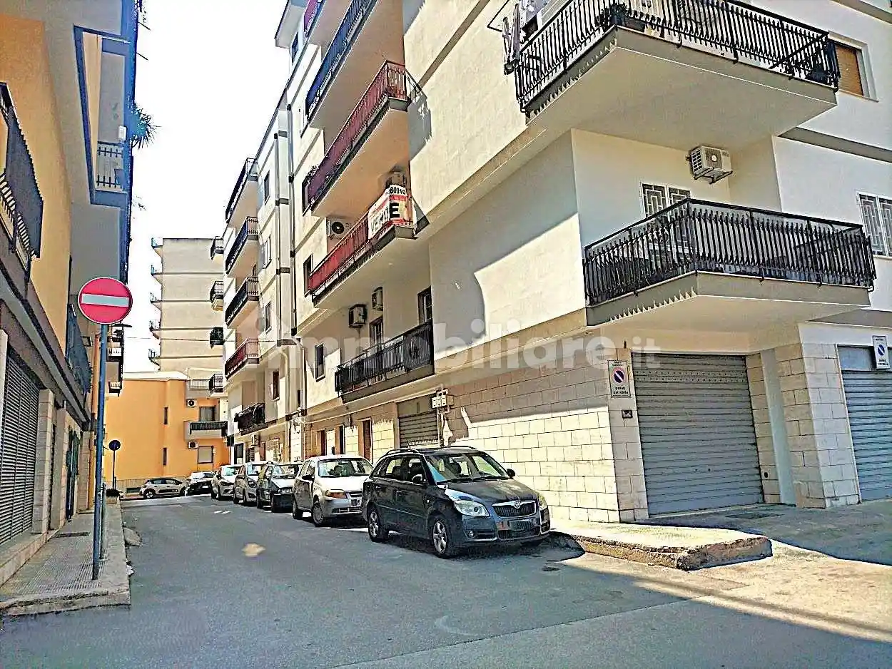 Appartamento in vendita a Modugno