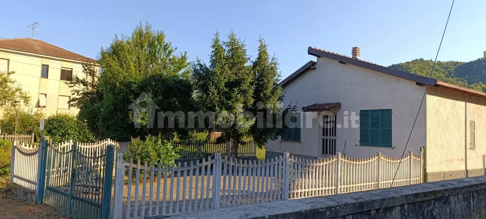 Villa in vendita a Merana