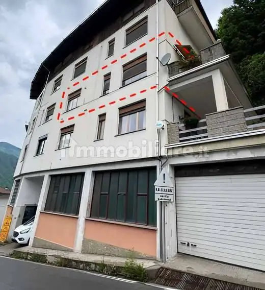 Appartamento in asta a Premana