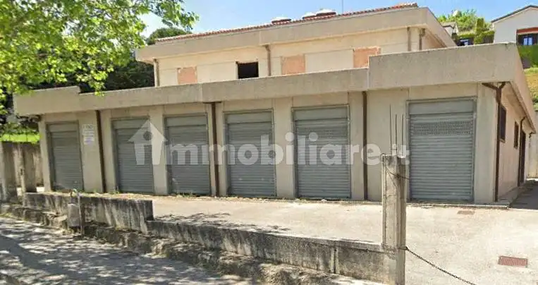 Palazzo - Edificio in vendita a Vallata
