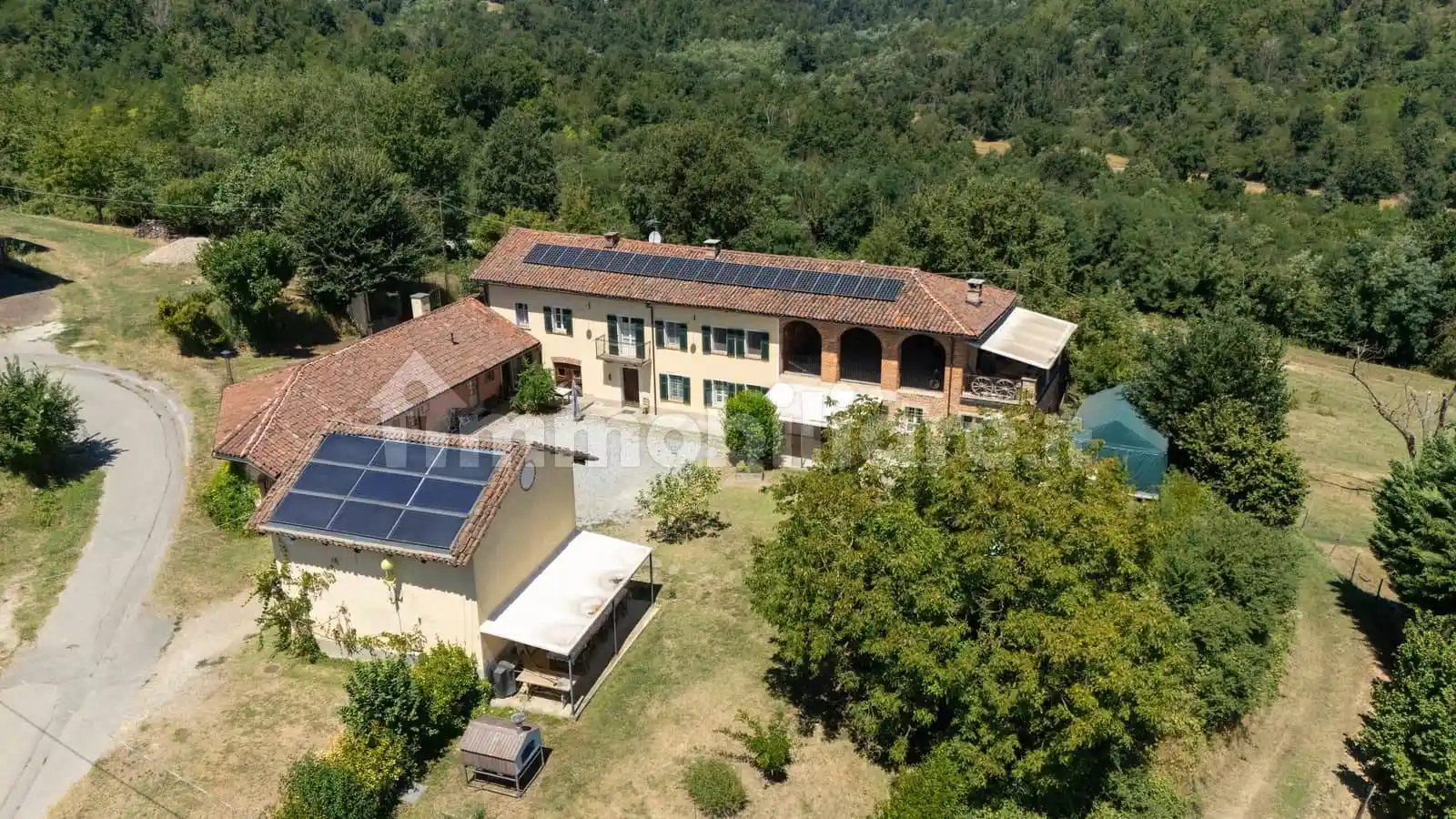 Rustico - Casale in vendita a Asti