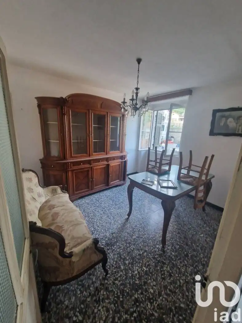 Attico via quattro novembre 58, Castello, Carro - foto 4