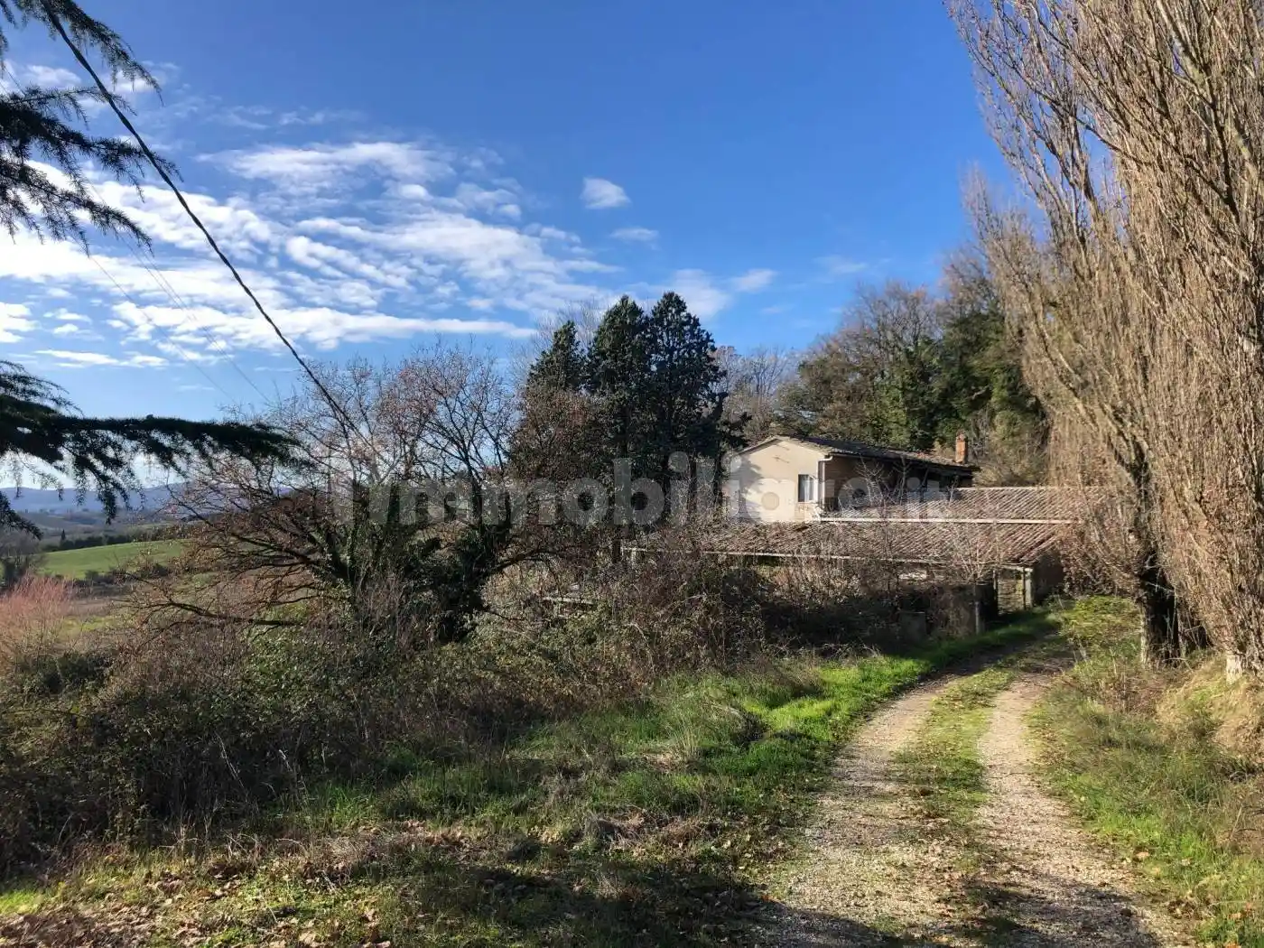 Rustico - Casale in vendita a Montecastrilli