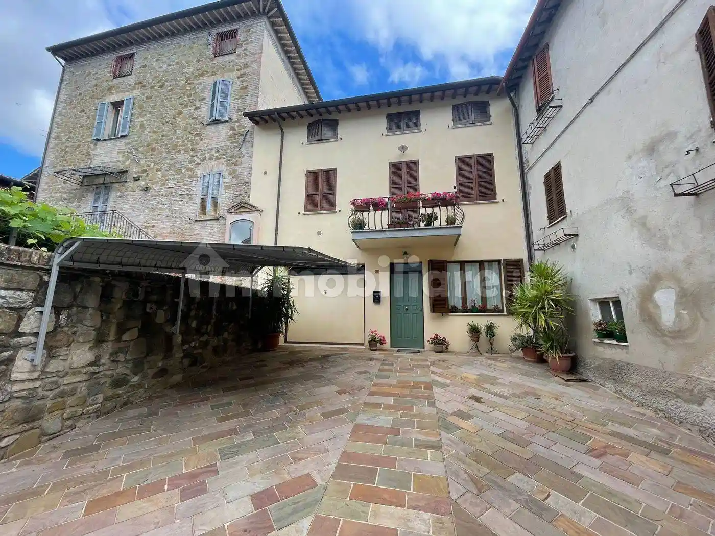 Casa indipendente in vendita a Assisi