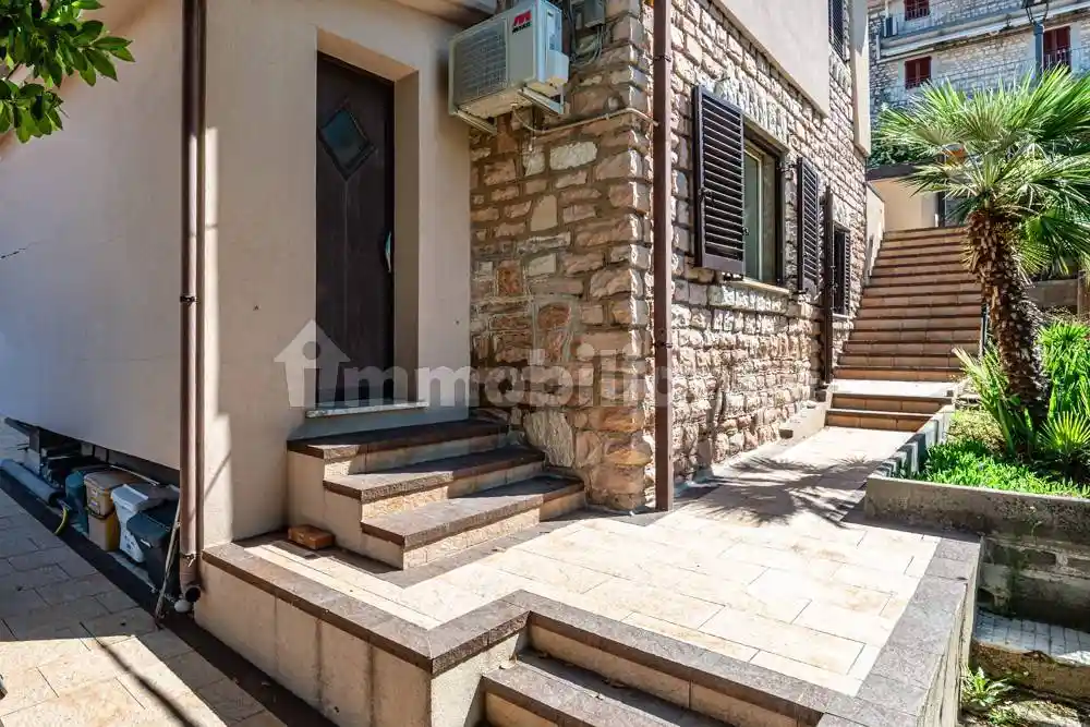 Appartamento in vendita a Sirolo