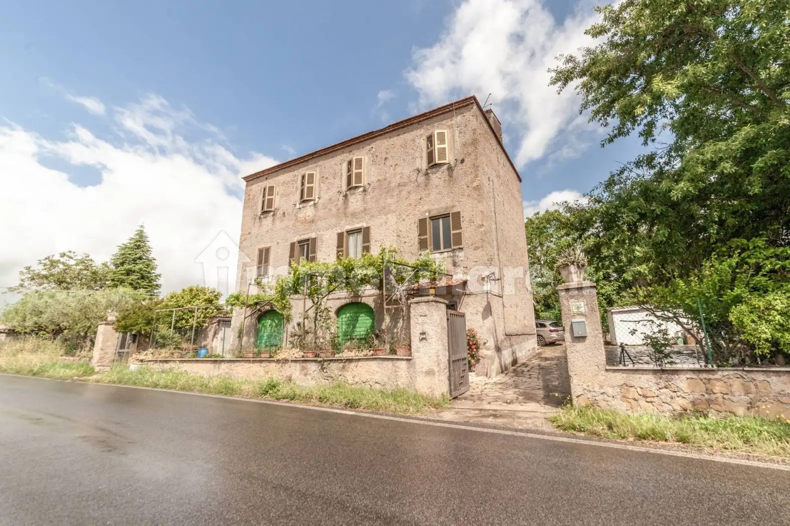 Appartamento in vendita a Guidonia Montecelio