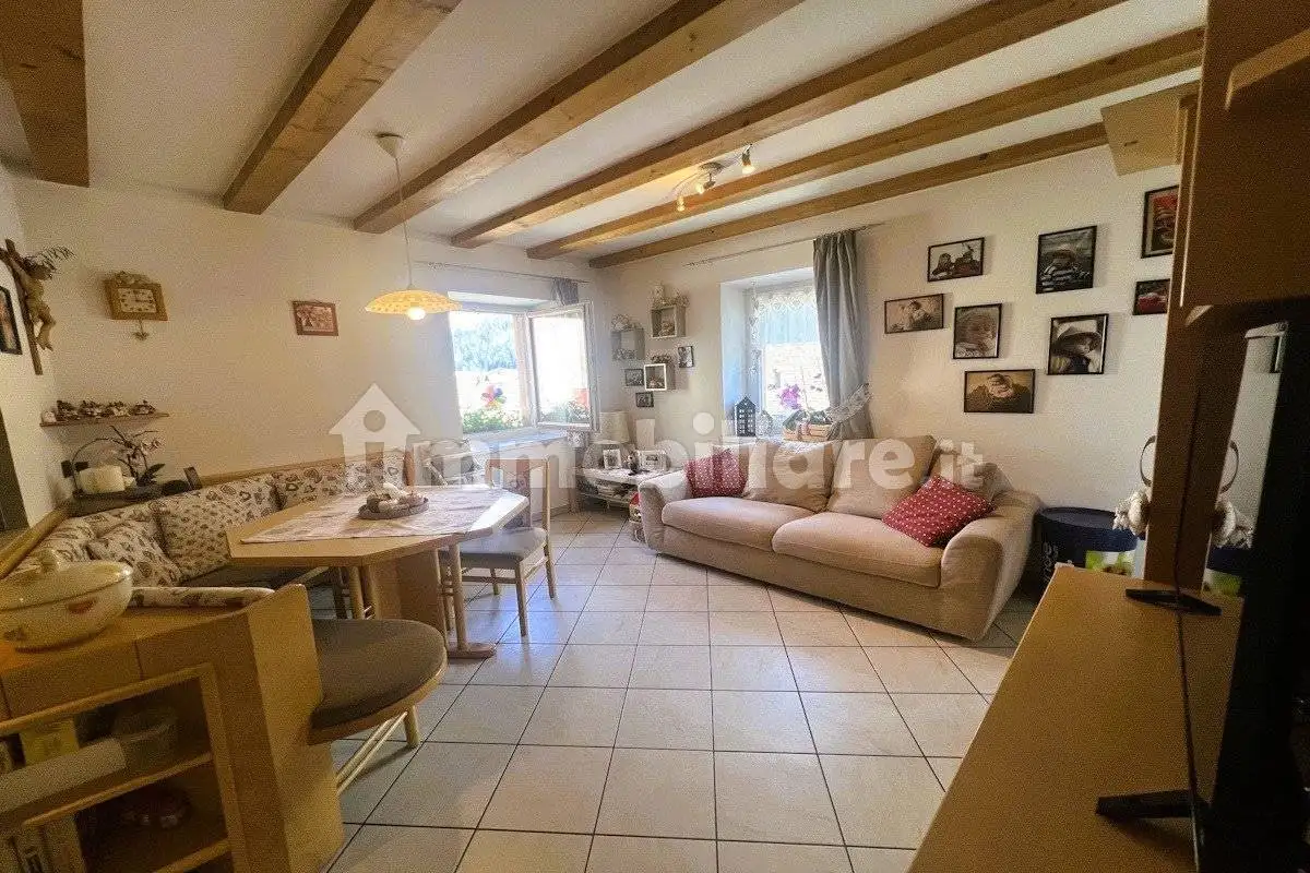 Appartamento in vendita a Castello-Molina di Fiemme